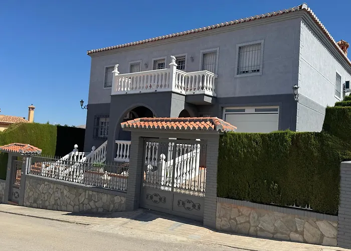 Villa El Embrujo De Granada *